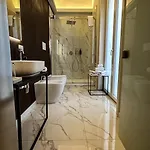 Palazzo Maqueda ゲストハウス 4*
