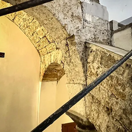 Palazzo Maqueda Affittacamere Palermo